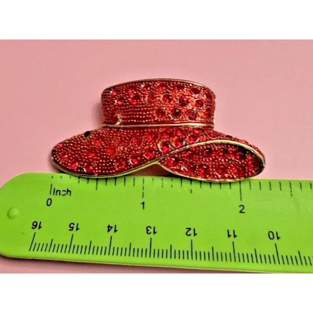 Vintage Red Rhinestone Hat Brooch 2” Gold Tone Crystal Cowboy Hat Pin